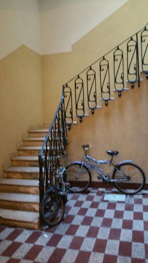 バーリCasa Calefatiアパートメント エクステリア 写真